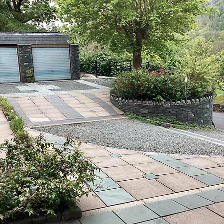 Duddon Valley Retreat, District National Park, Sleeps 7 *